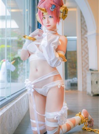 Arty Huang - FGO Frankenstein swimsuit